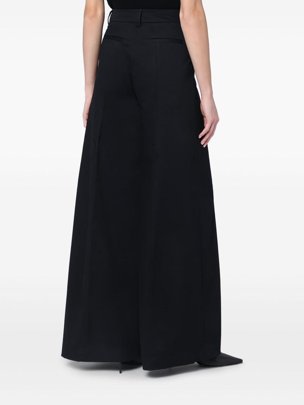 Thelatest Alma cotton trousers
