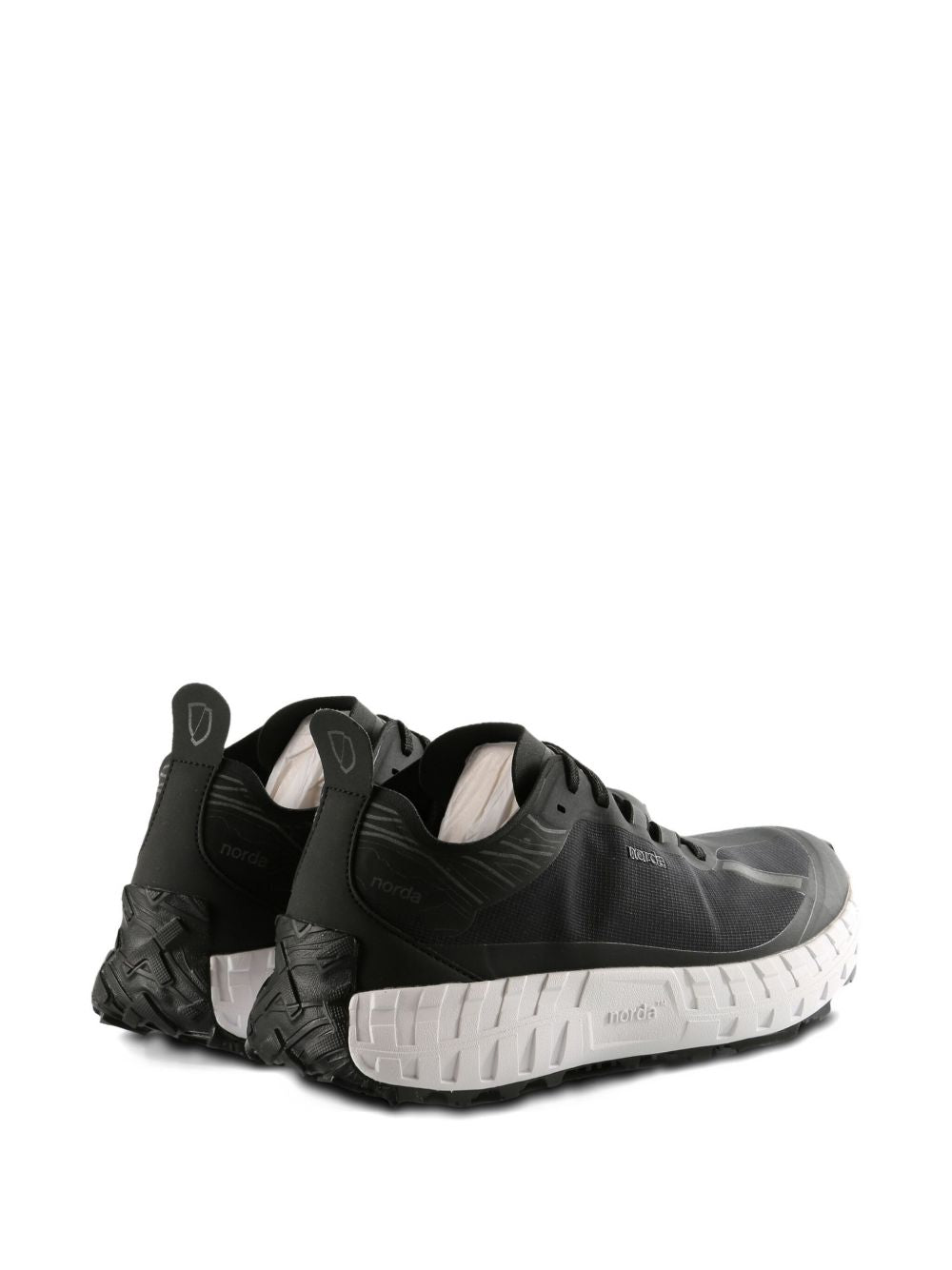 Norda 001A sneakers