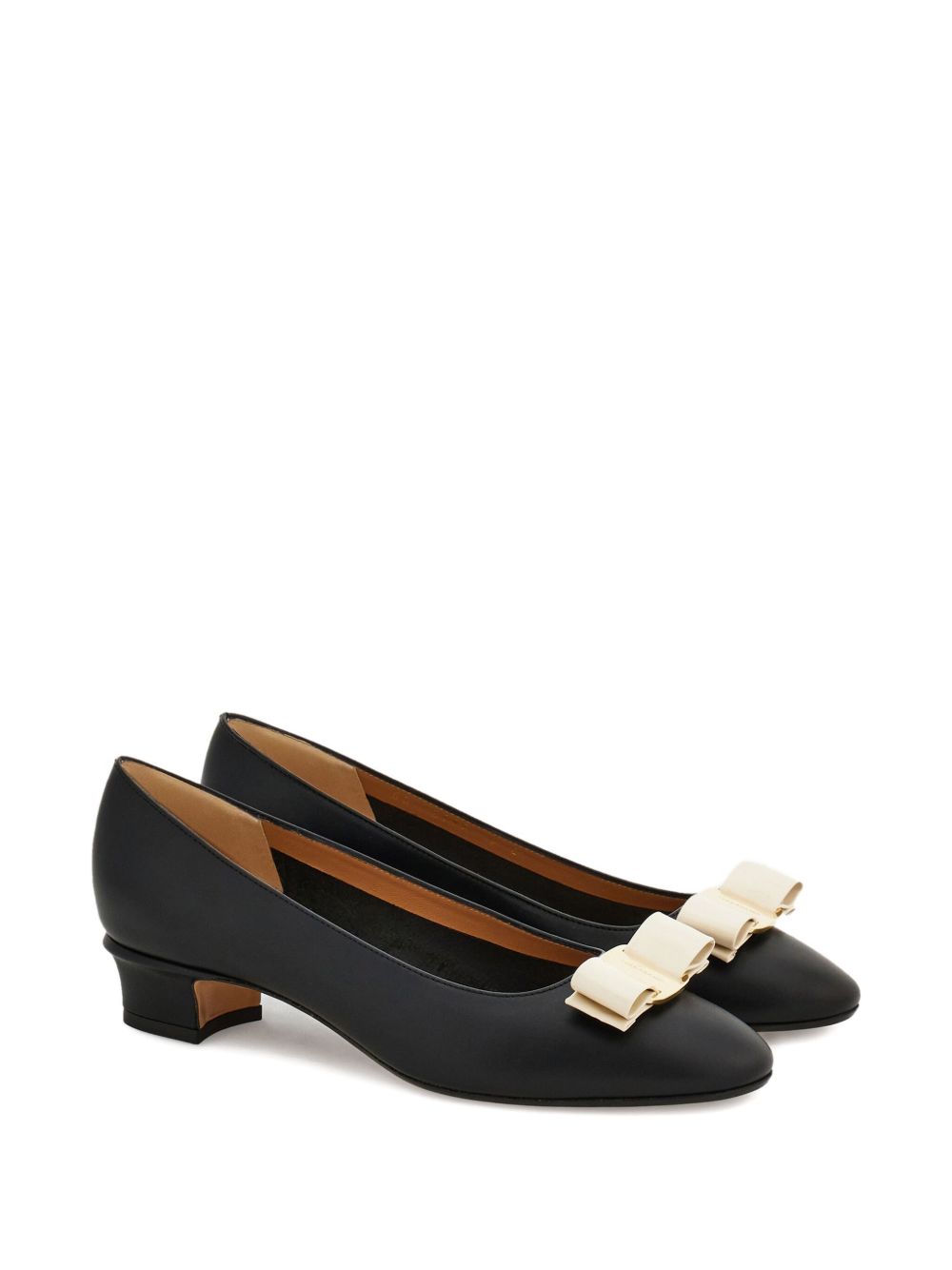 Ferragamo Vara leather pumps