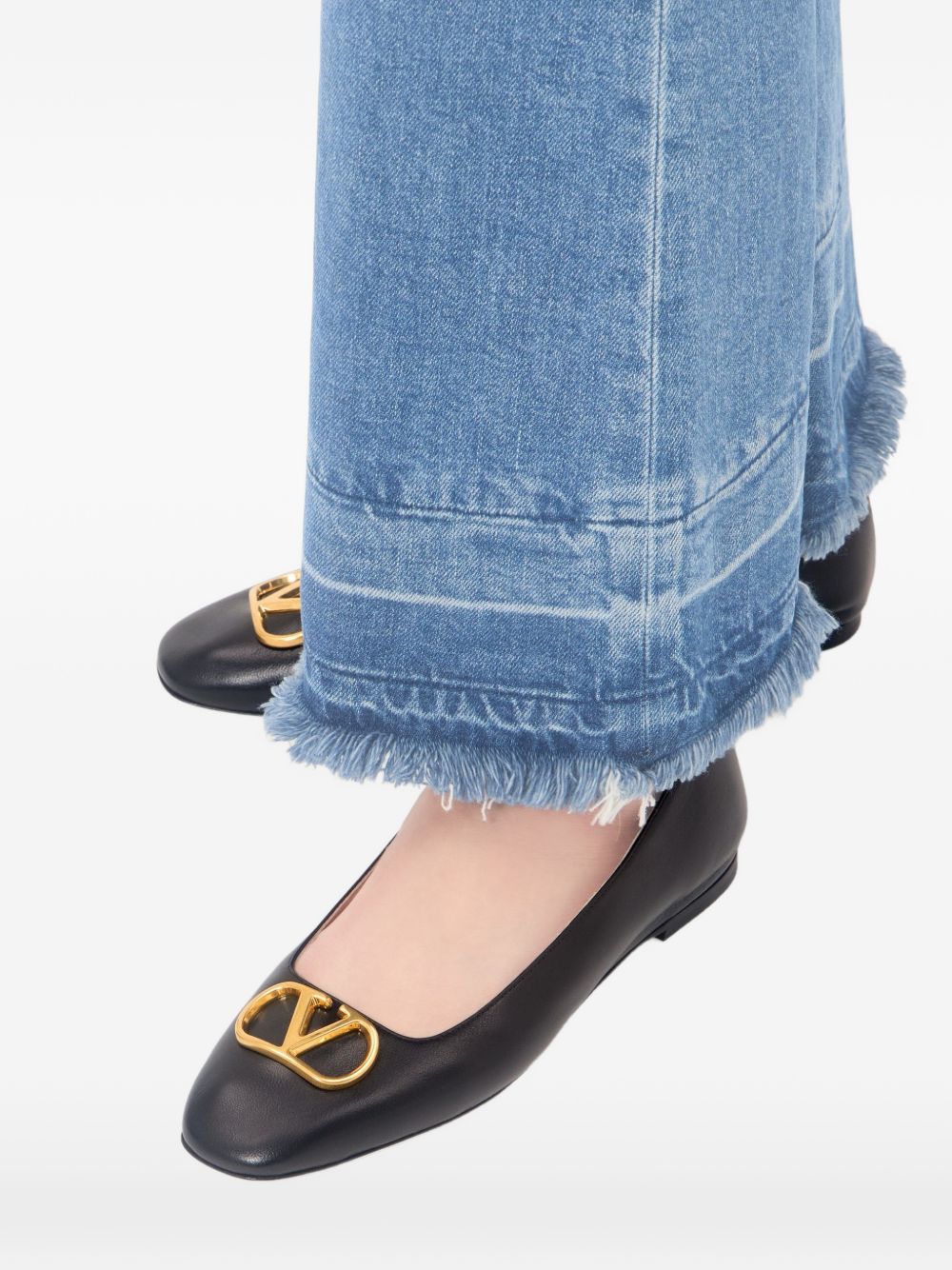Valentino Garavani VLogo Signature leather ballets