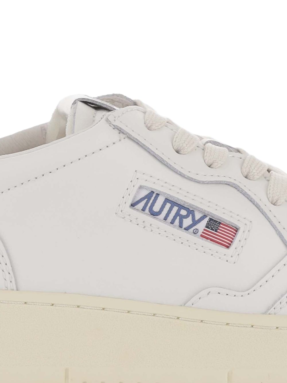 Autry Medalist Low Sneakers
