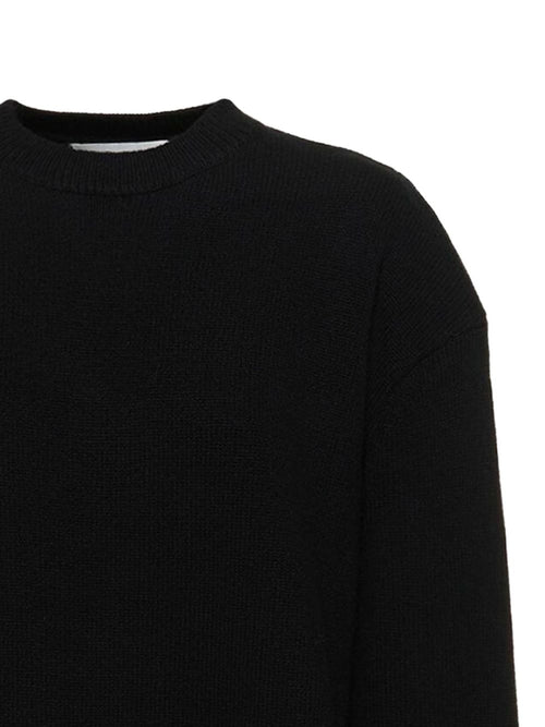 032C Sweater