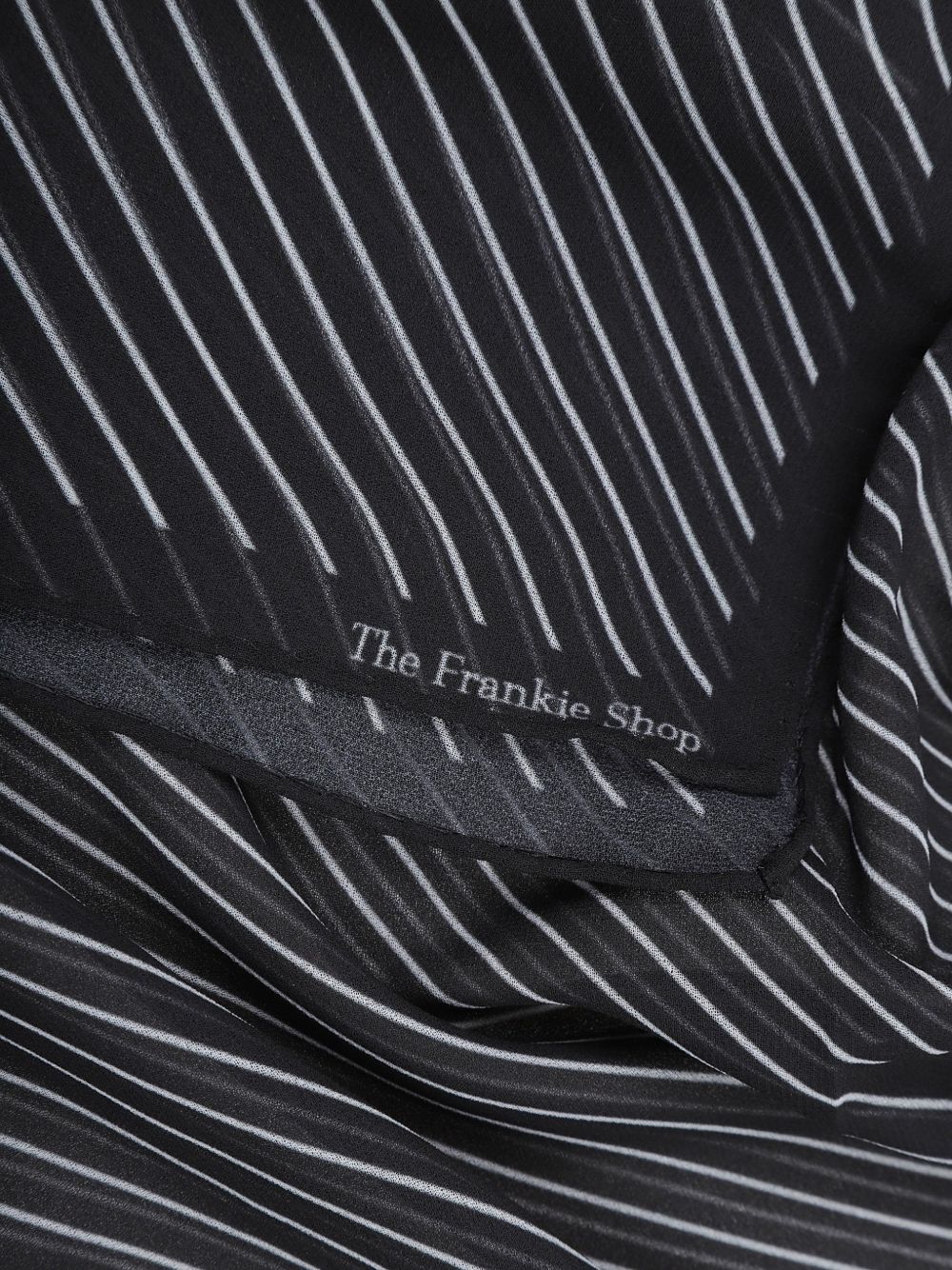 032C THE FRANKIE SHOP PRE Scarfs