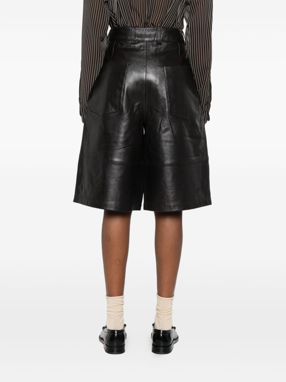 032C Shorts