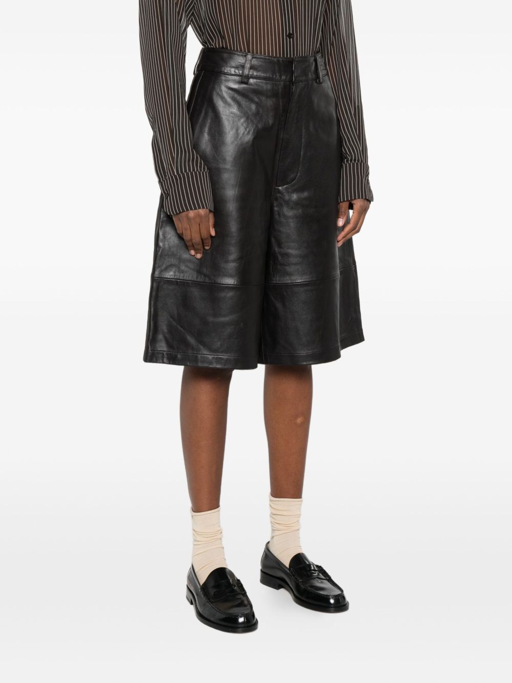 032C Shorts