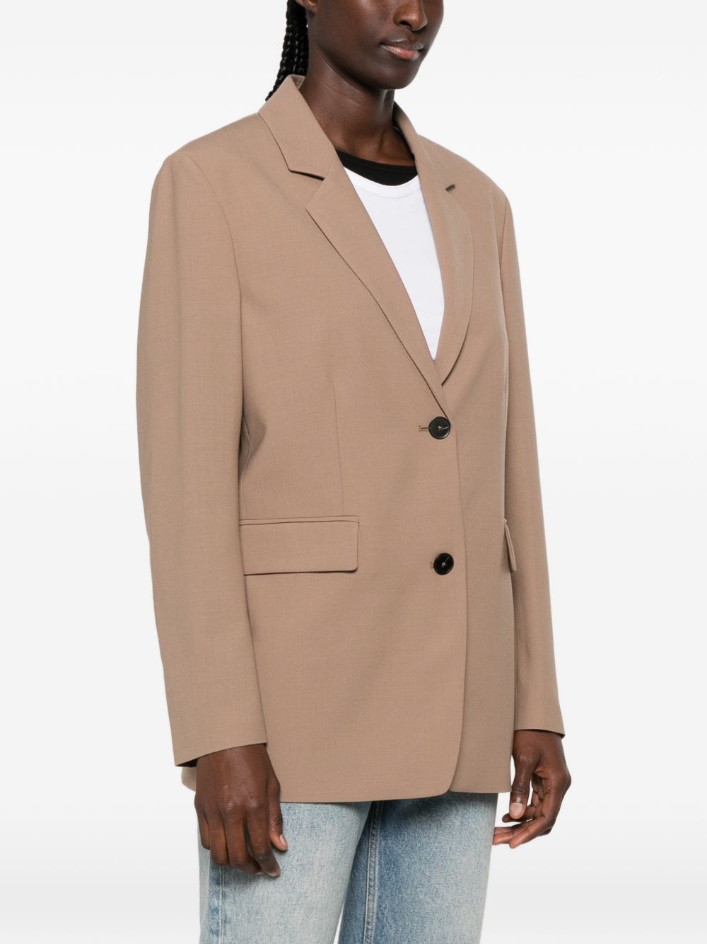 Closed Jacket