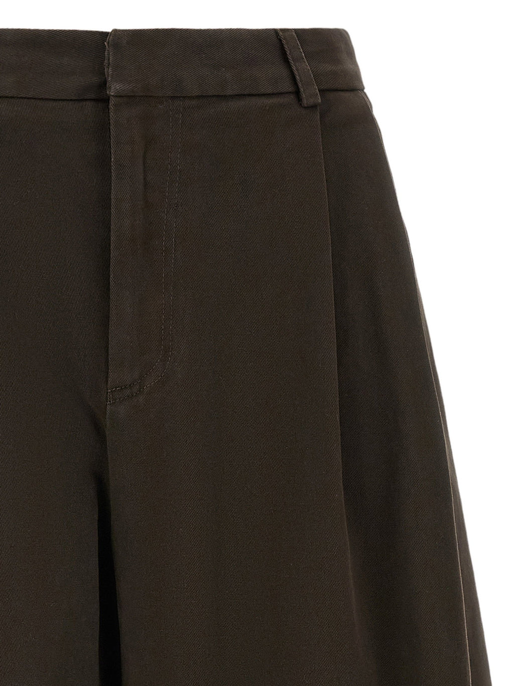 Tela Lake Bermuda Shorts