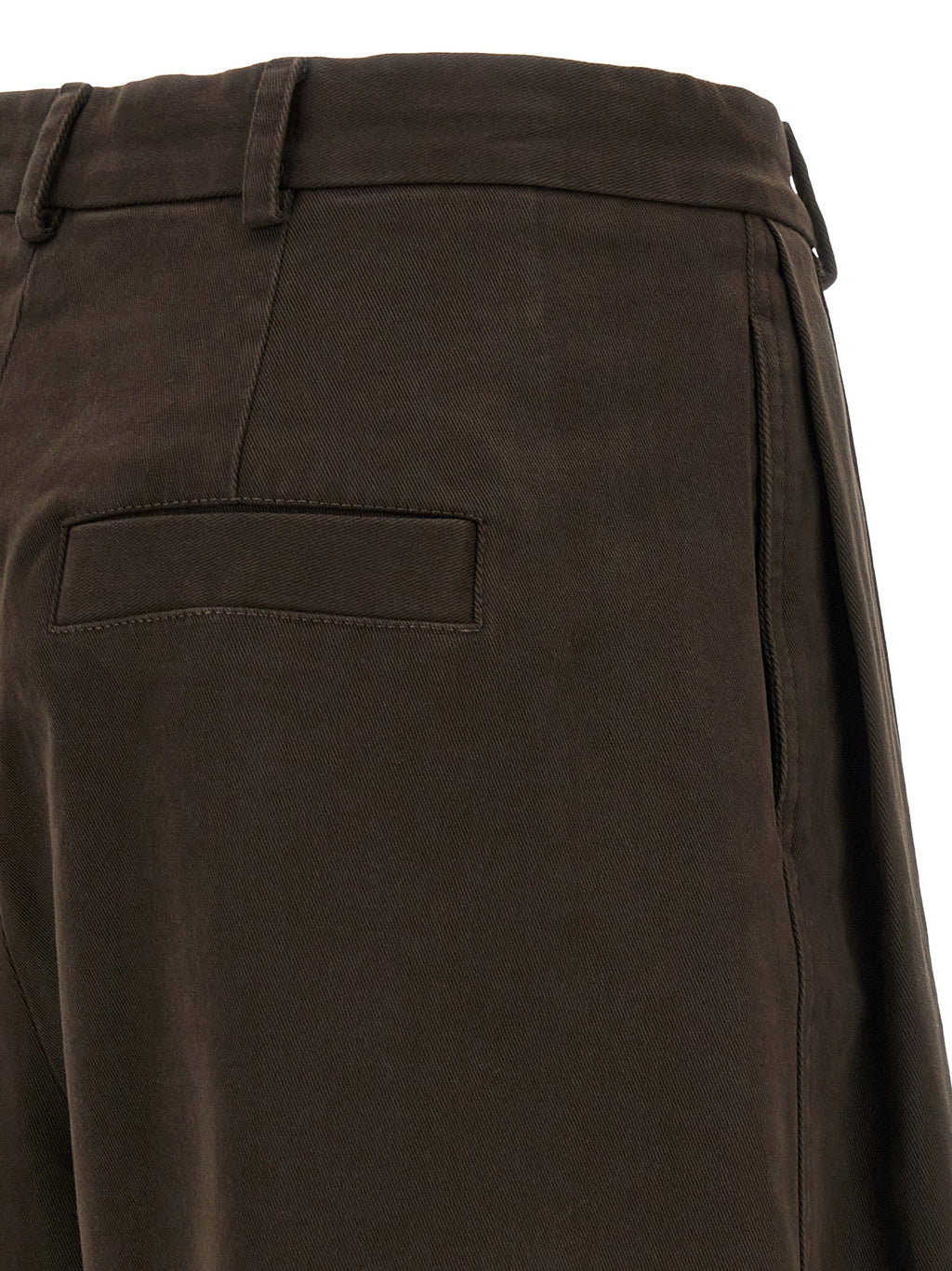 Tela Lake Bermuda Shorts
