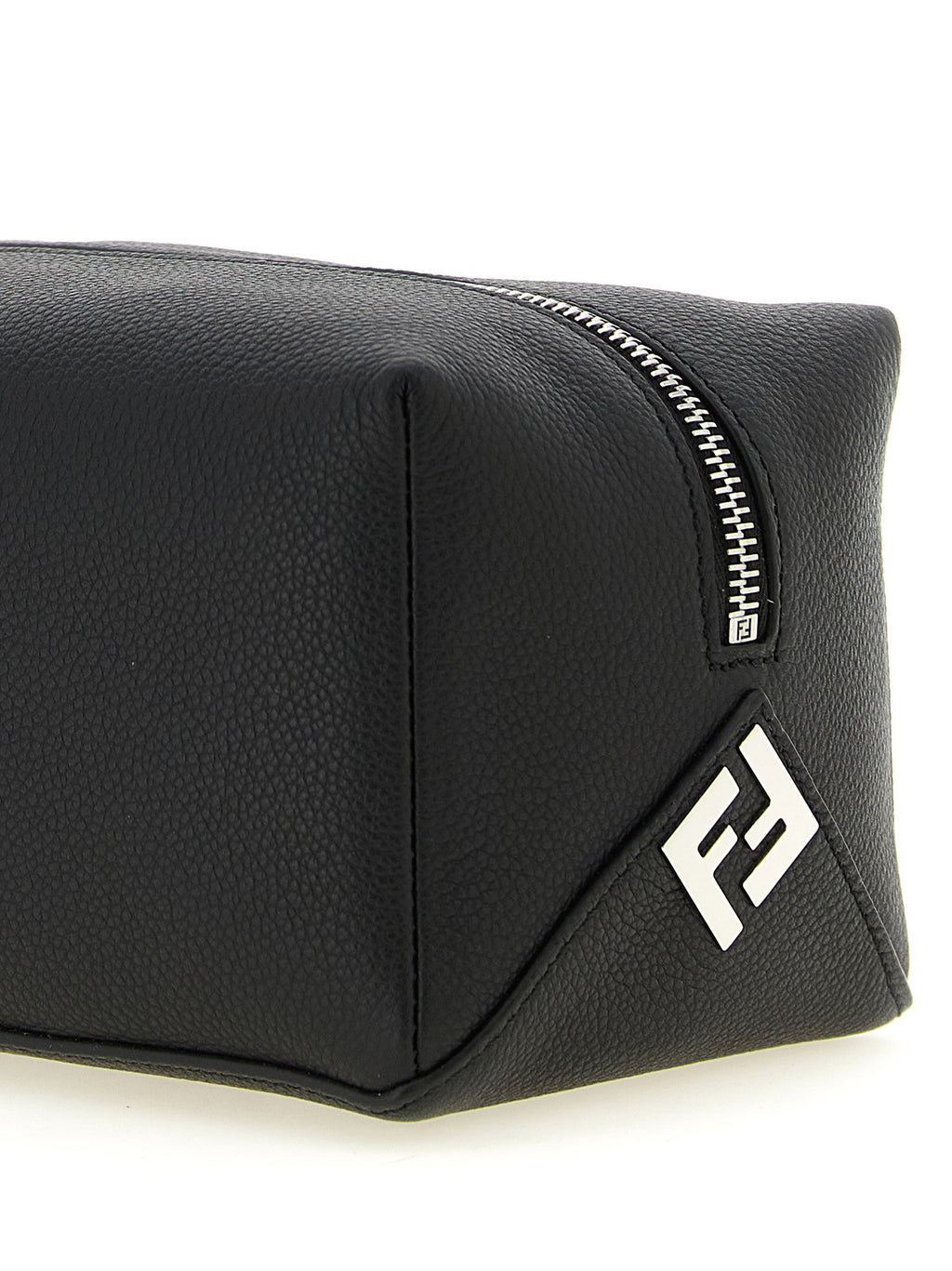 Beauty Fendi Lui