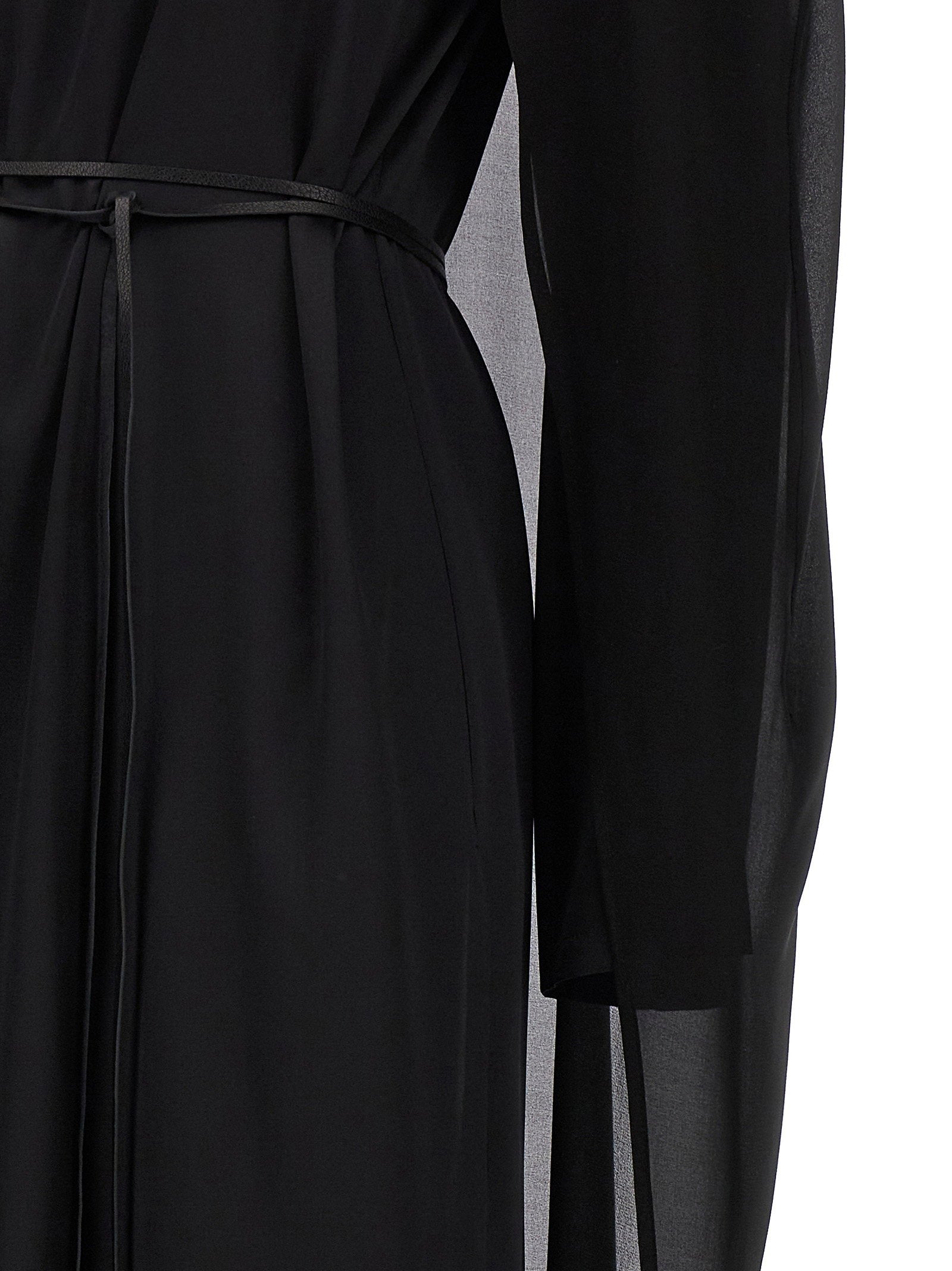 Di.la3 Pari' Cape Dress