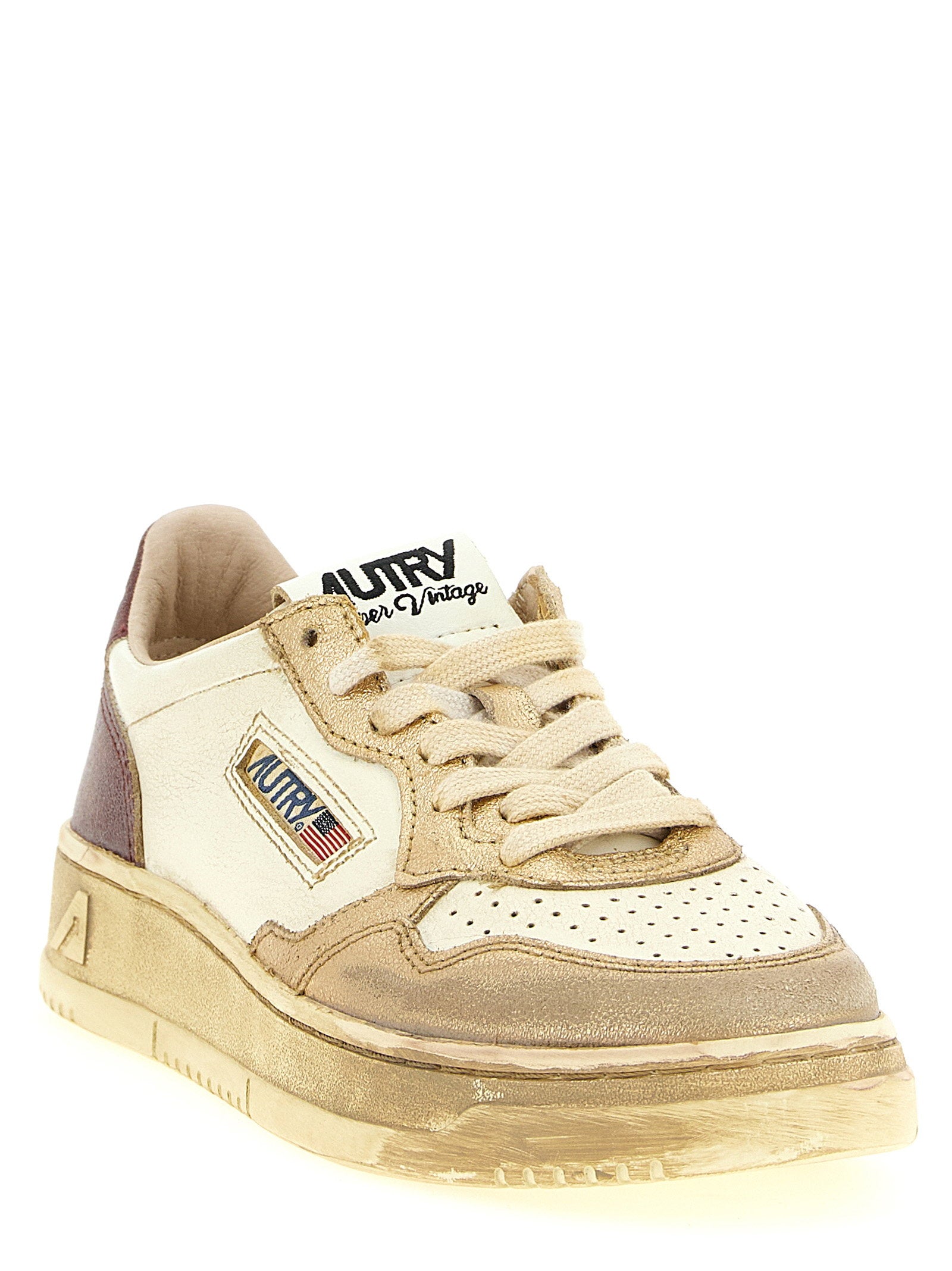 Autry Medalist Low Super Vintage Sneakers