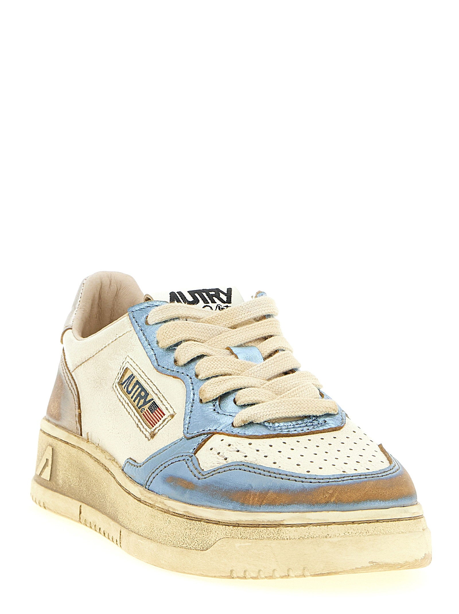 Autry Medalist Low Super Vintage Sneakers