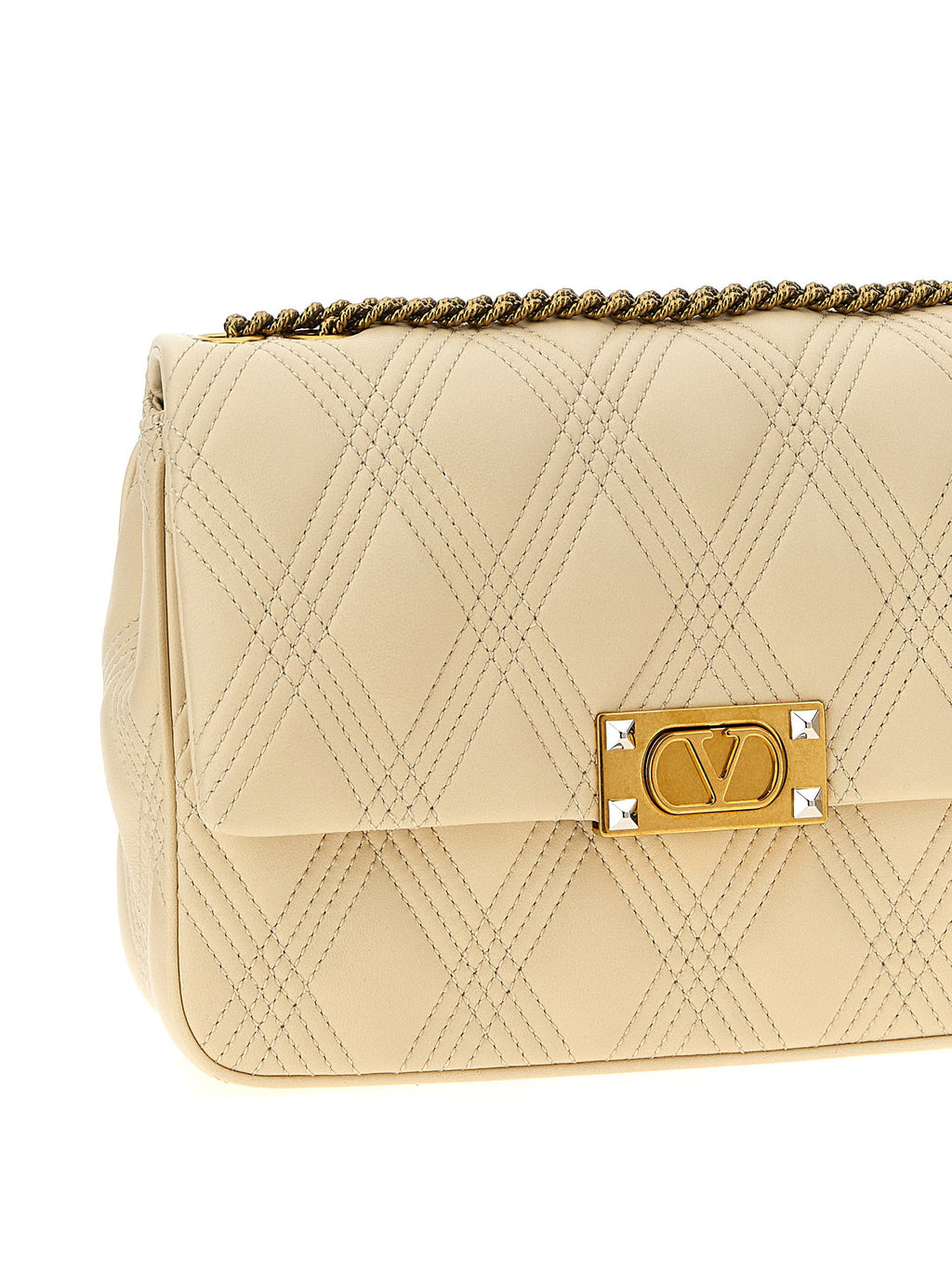Valentino Garavani Quiltie 67 M Shoulder Bag