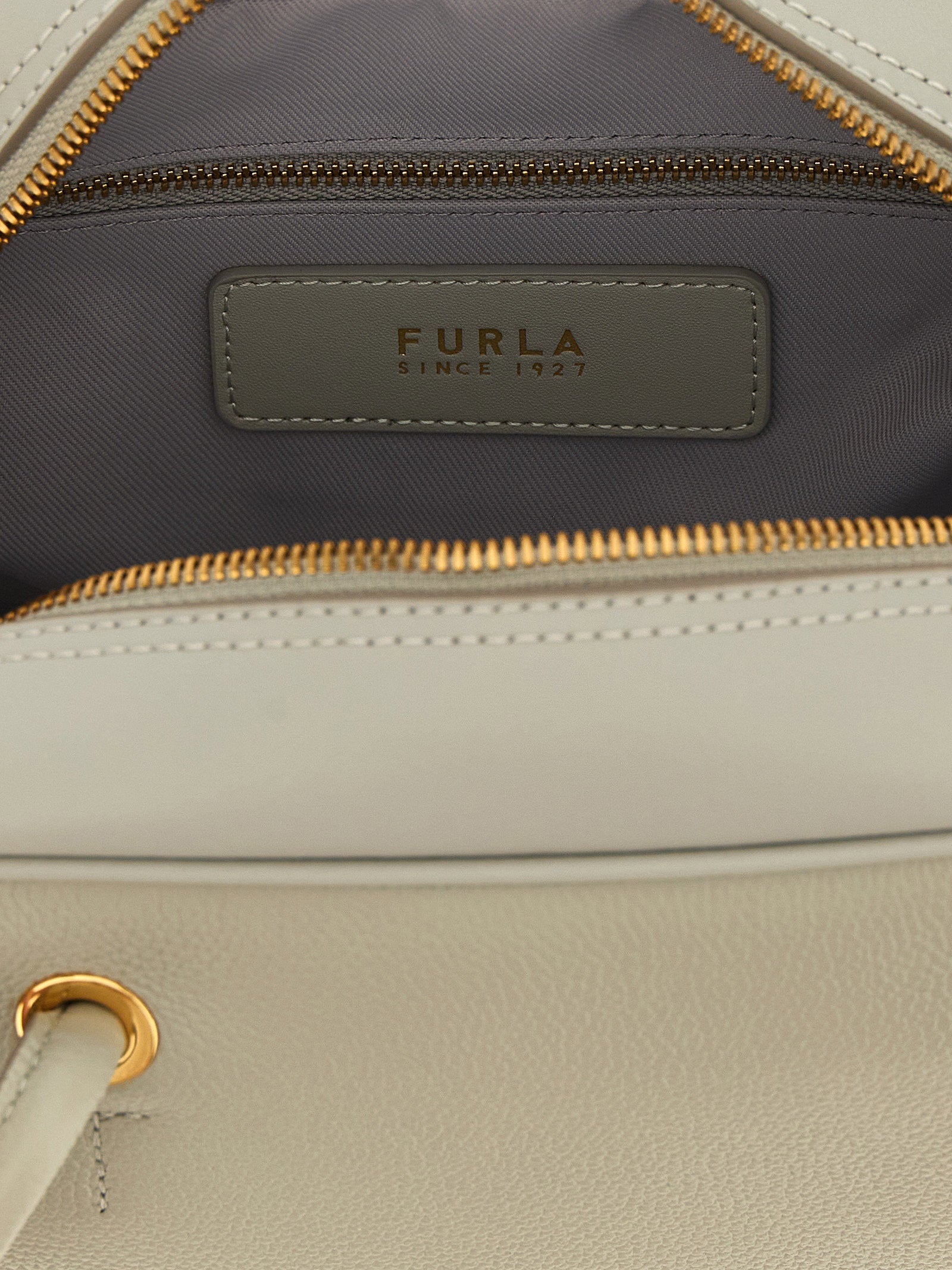 Furla Poppy M Handbag